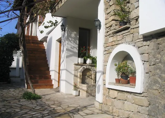 Hostel Mostel Veliko Tarnovo